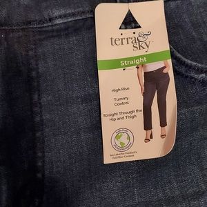 NWT dark denim jeans Terra & sky 18 plus sz